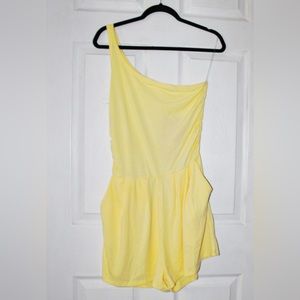 Heart & Hips one shoulder romper